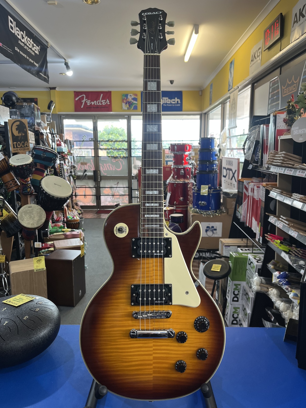 SECOND HAND LEGACY LES PAUL STYLE ELECTRIC GUITAR