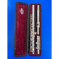 SECOND HAND STUDENT FLUTE - YAMAHA MADE IN JAPAN