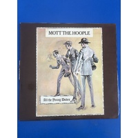 Mott The Hoople – All The Young Dudes